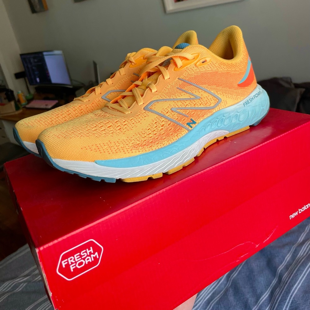 New Balance Fresh Foam 880v12 Sunrise Orange Sneakers Size 10.5 Men’s US